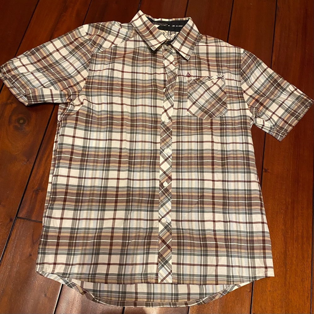 Men’s Medium Volcom Button Down Shirt